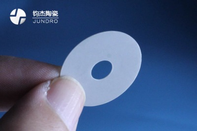 氮化鋁陶瓷精密加工難點(diǎn)在哪里